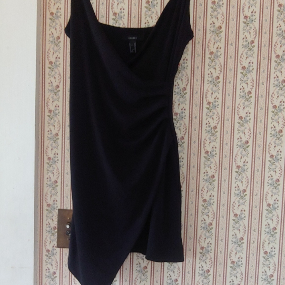Forever 21 little back dress